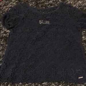 ❤️abercrombie navy blue floral crochet tee❤️